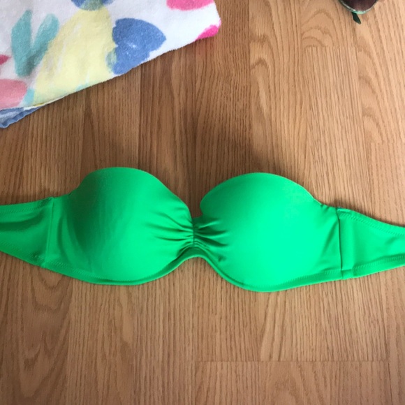 Victoria’s Secret Bikini Top - Picture 3 of 6